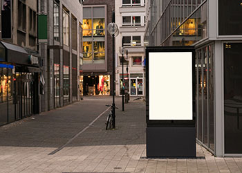 Digital outdoor advertising